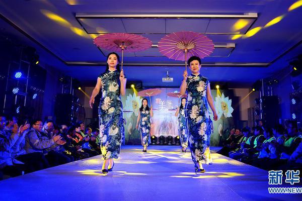 可算進了！福克斯追身三分命中得到國王末節首分 此前被打0-21